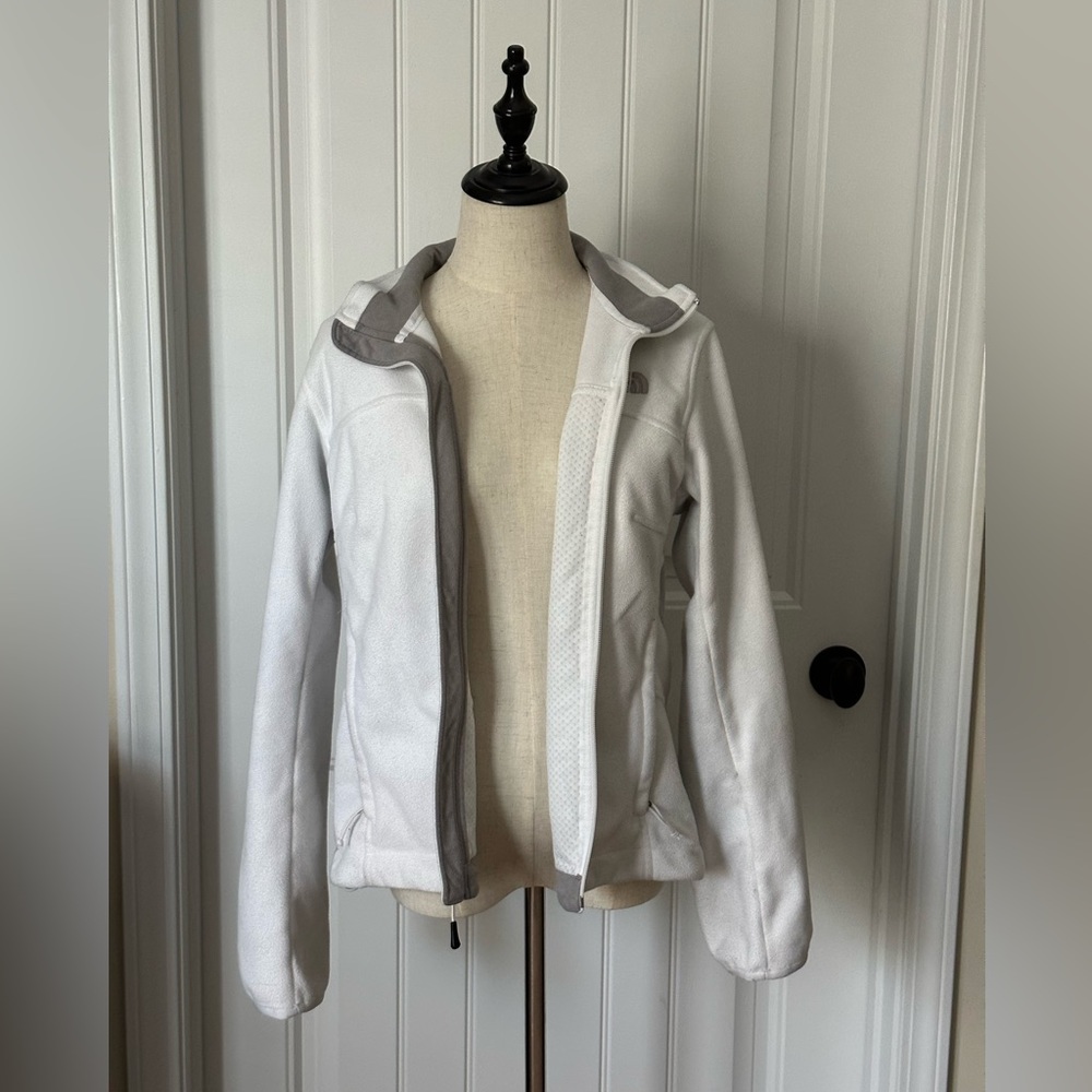 The North Face Women’s Zip-Up Jacket